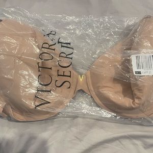 Vs love cloud demi NIP
